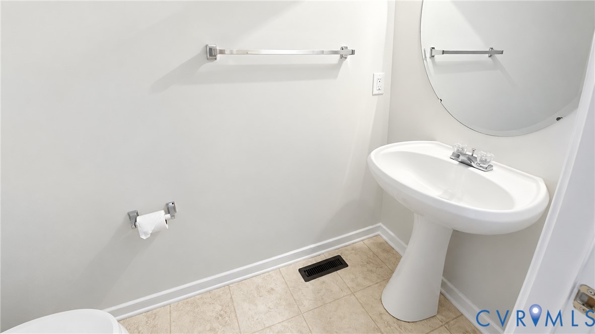 6931 Staunton Ave Property Photo 52