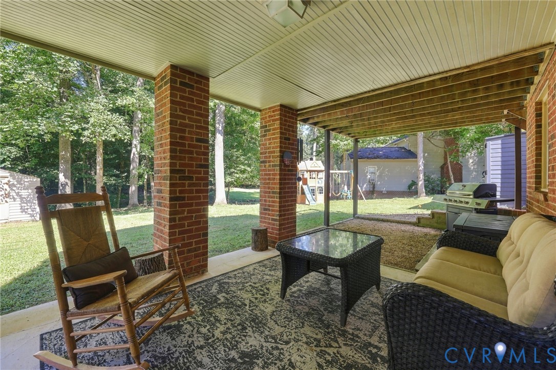 12914 Red Chestnut Dr Property Photo 44
