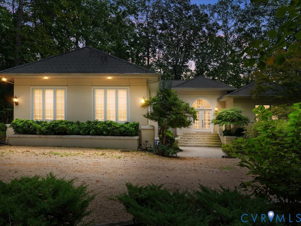 147 Oyster Cove Lndg