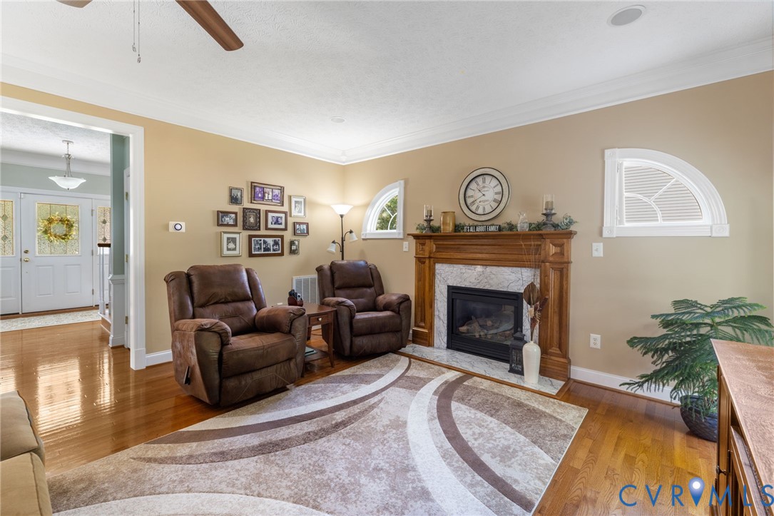 554 Greymont Ln Property Photo 16
