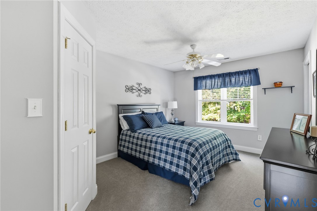 554 Greymont Ln Property Photo 21