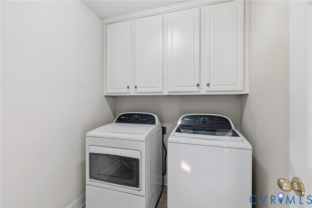 554 Greymont Ln Property Photo 24