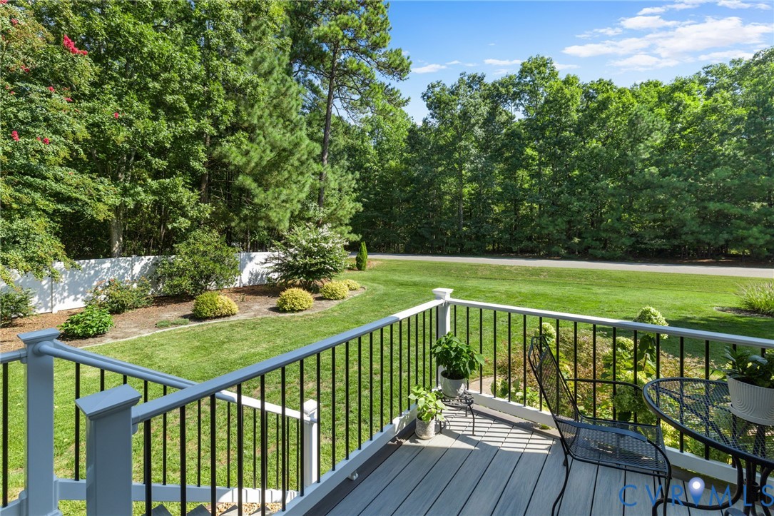 554 Greymont Ln Property Photo 29
