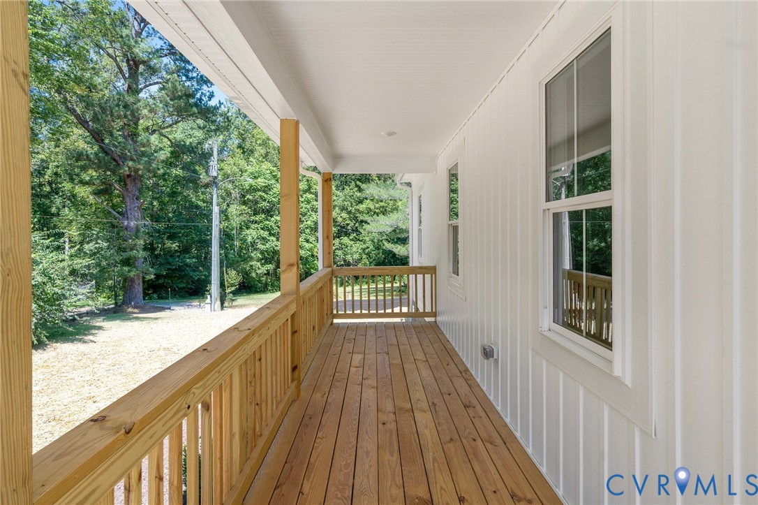 15241 Hilldale Ave Property Photo 10