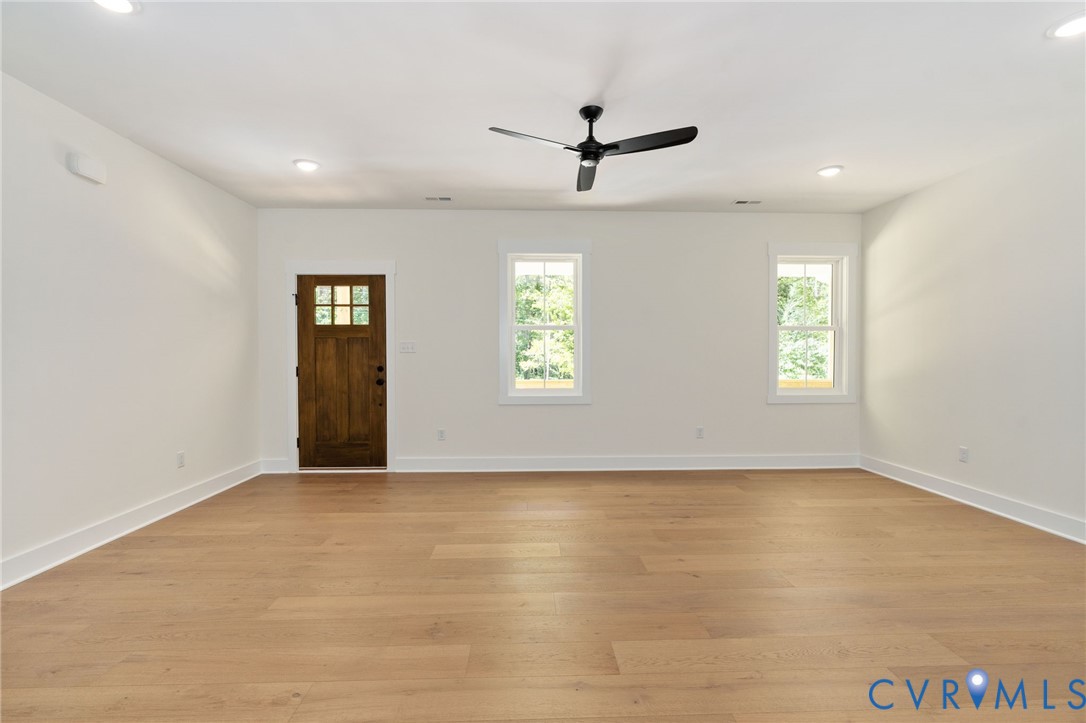 15241 Hilldale Ave Property Photo 13