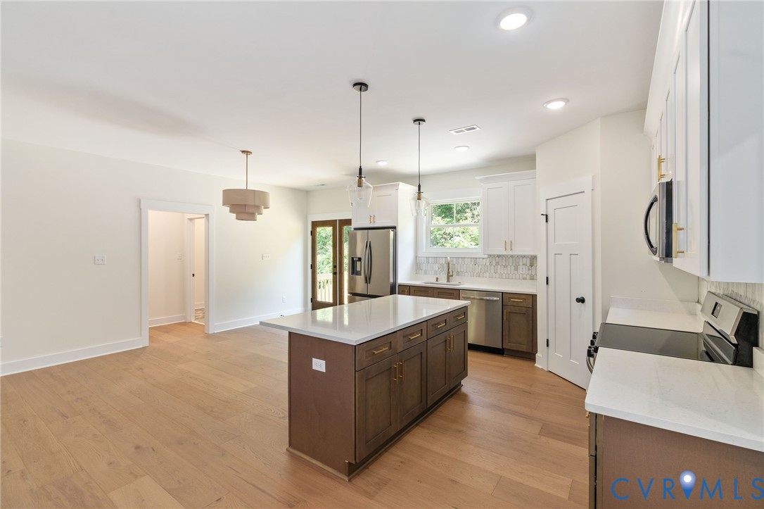 15241 Hilldale Ave Property Photo 17