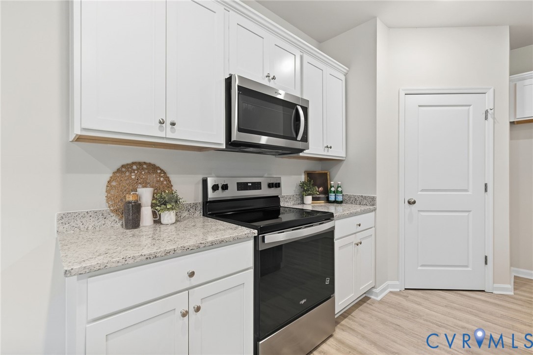 1650 River Bluff Ln Property Photo 14
