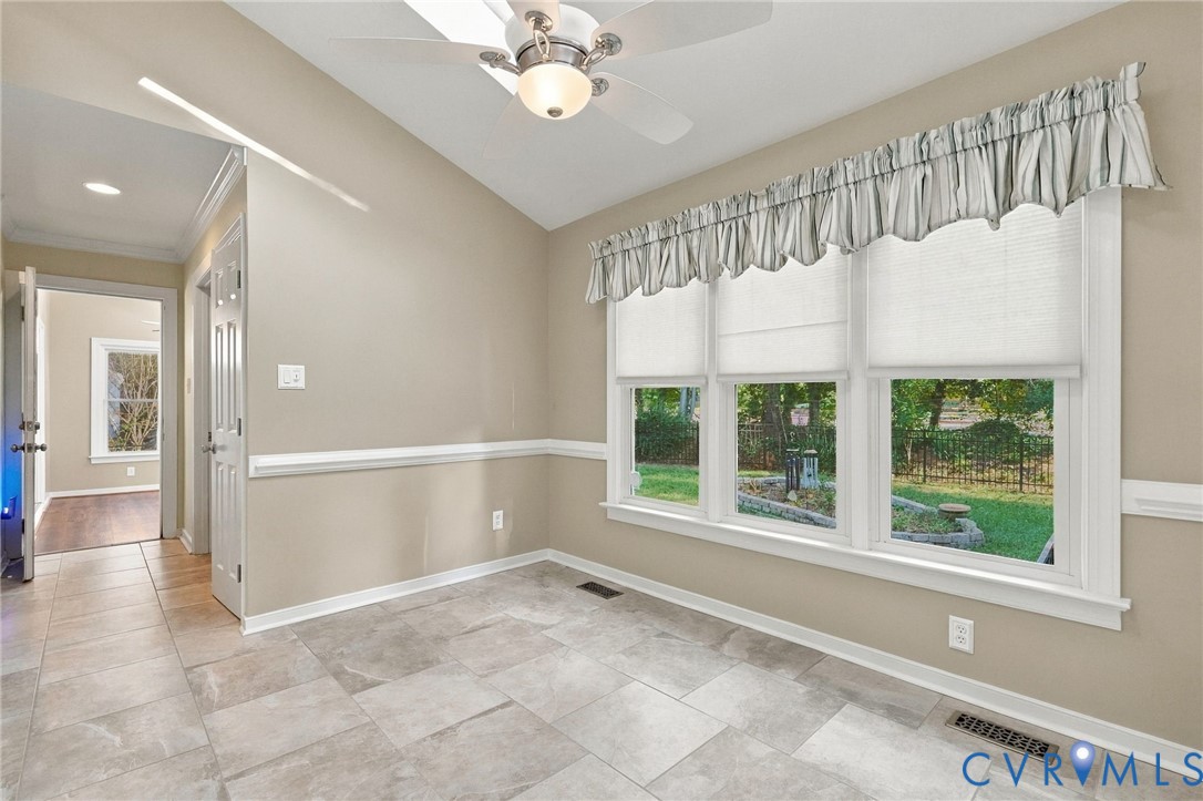 2507 Welrose Ct Property Photo 23