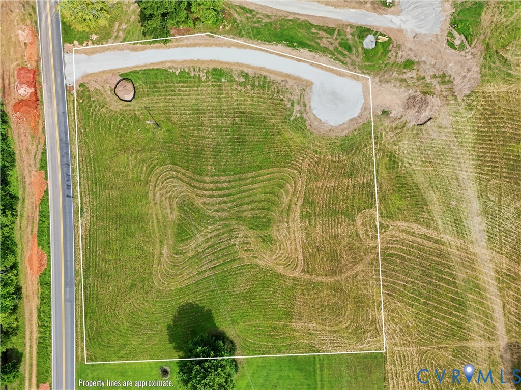 10672 Cross County Rd Property Photo 17