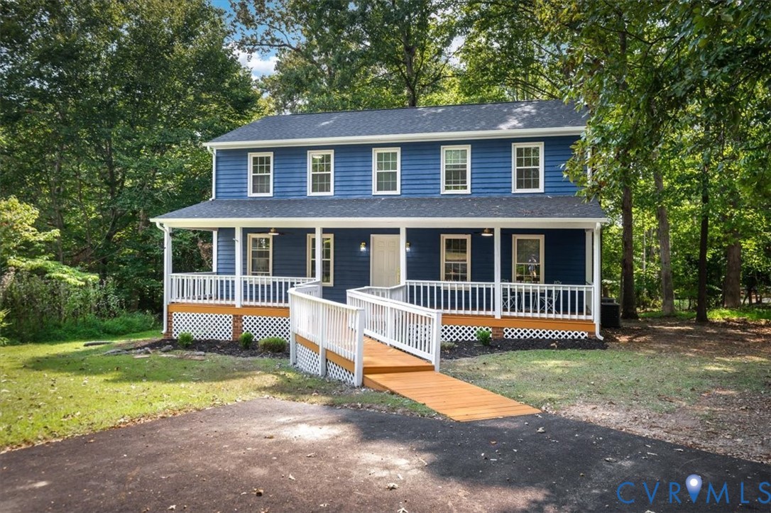 3611 Locust Ct