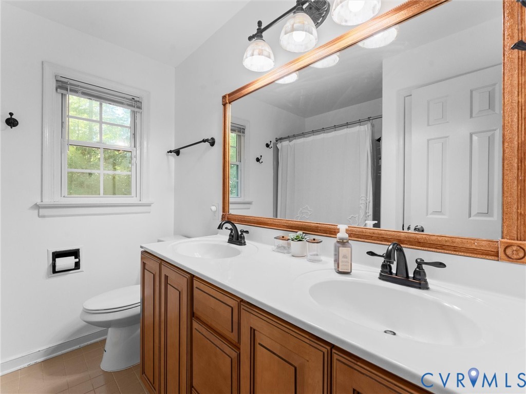 12651 Thoreau Dr Property Photo 32