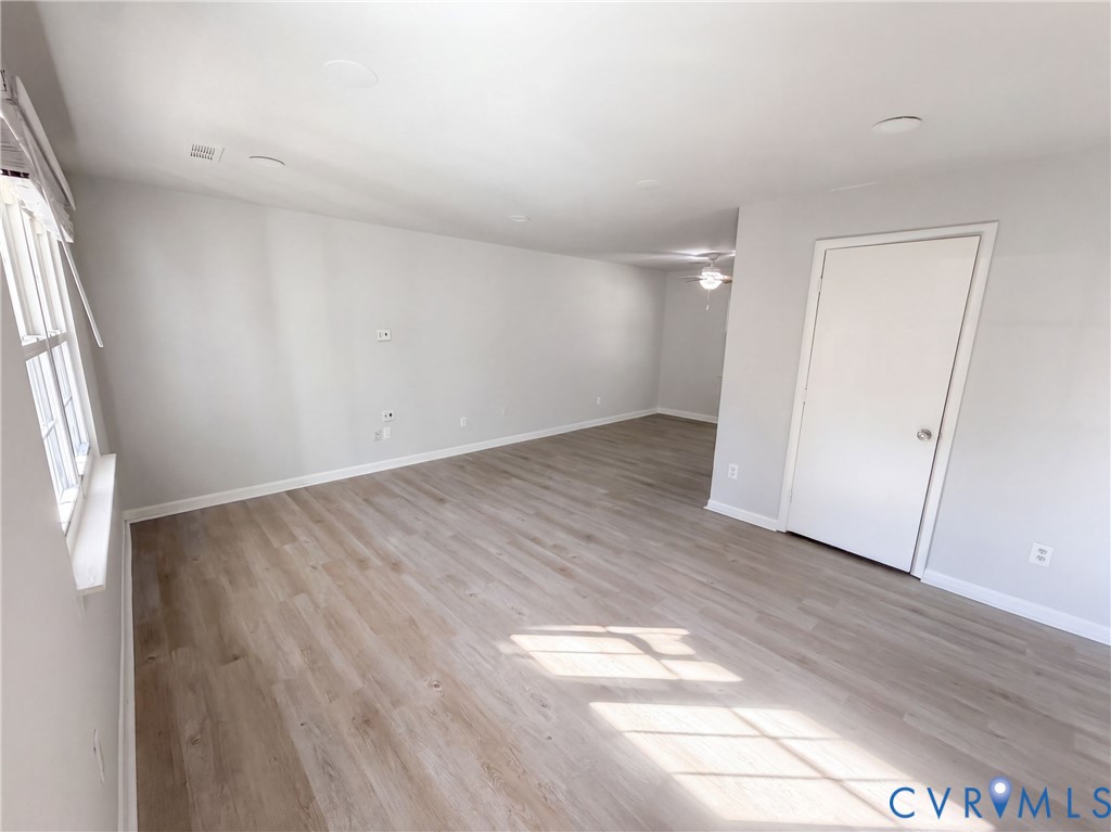 800 Bedrock Ln Property Photo 3
