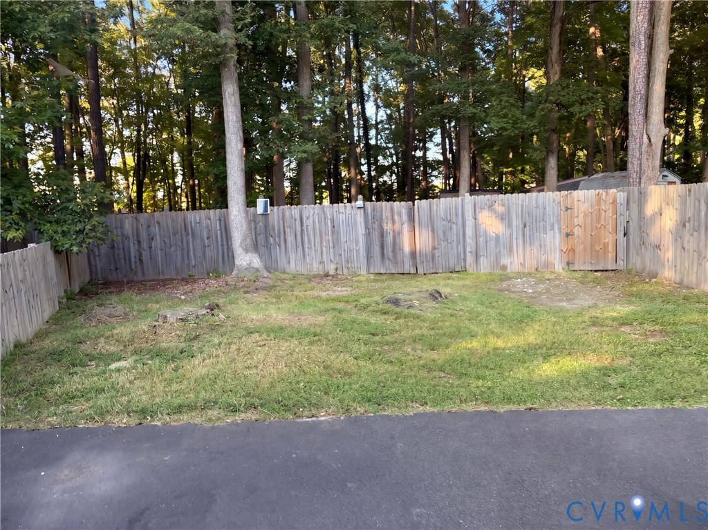 800 Bedrock Ln Property Photo 16