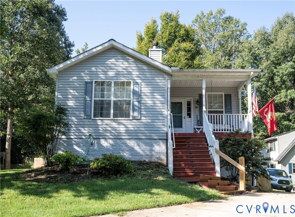 307 Poplar Dr Property Photo 1