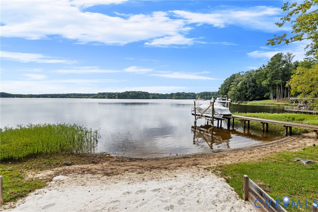 20018 Chesdin Harbor Dr
