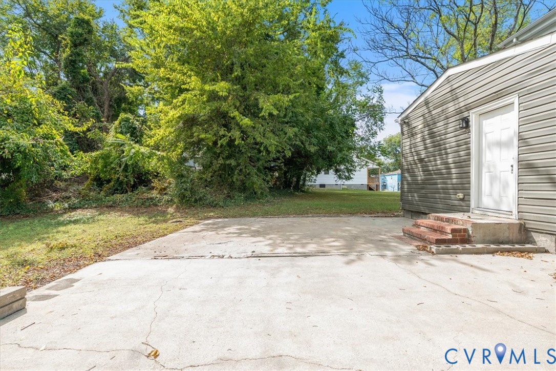 924 Lee Ave Property Photo 12