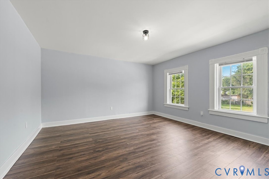 924 Lee Ave Property Photo 38