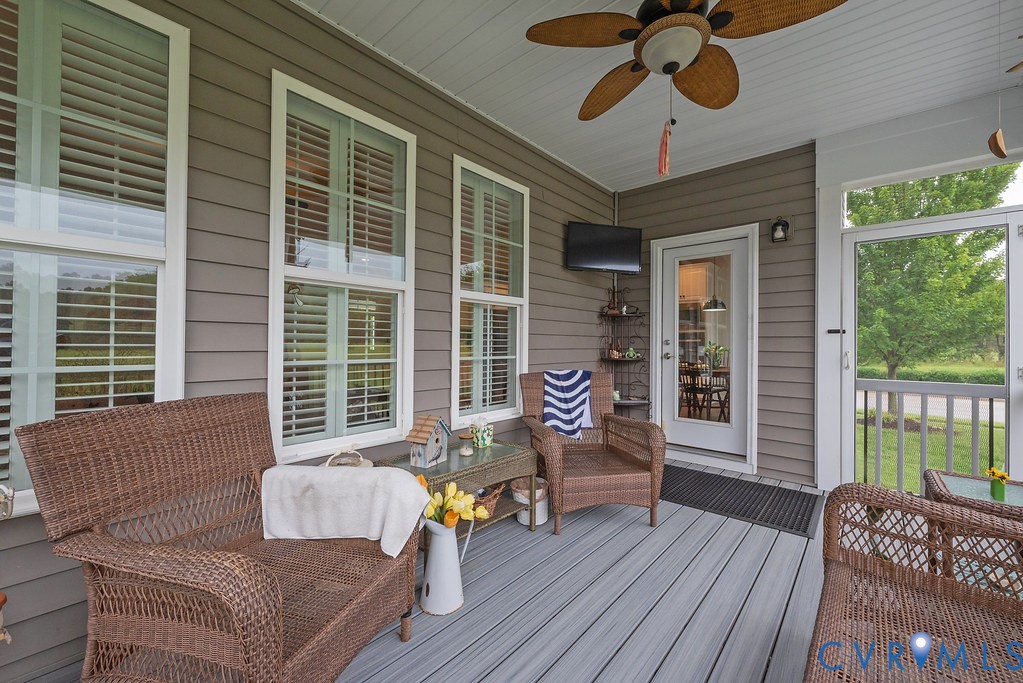 6301 Broad Sky Cir Property Photo 2