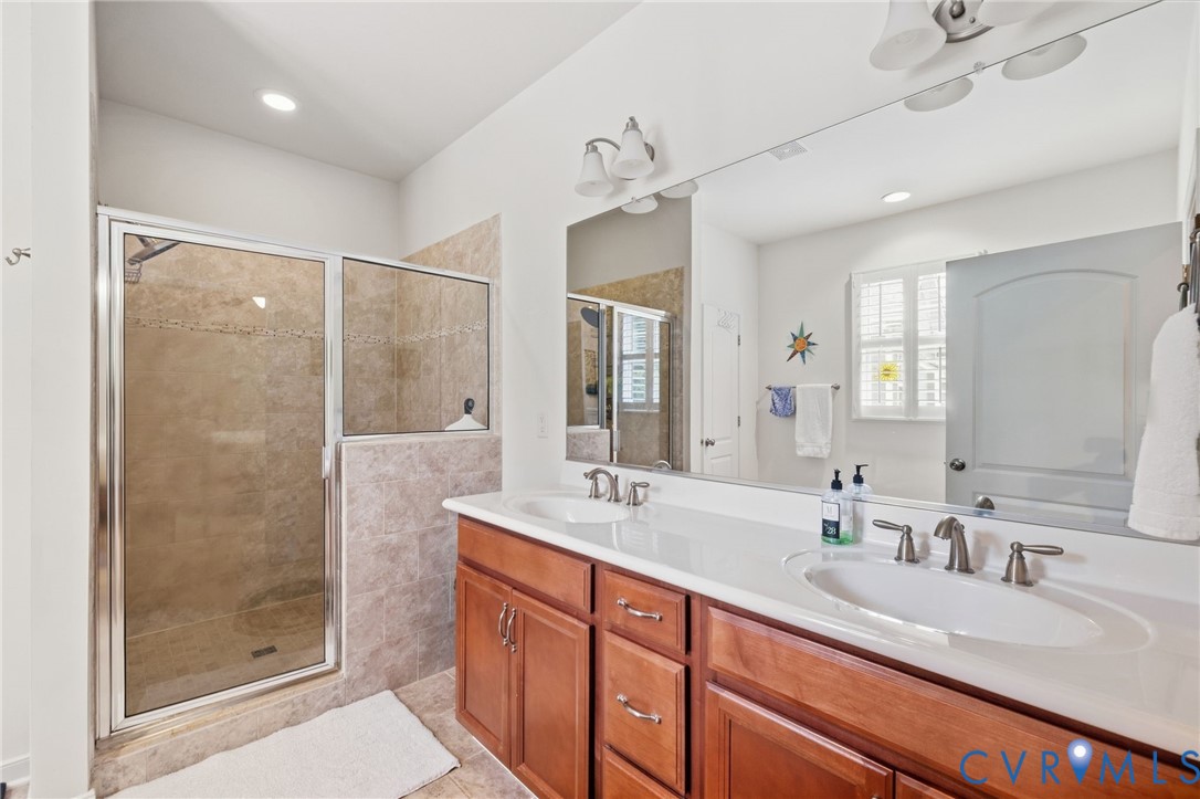 7031 Benhall Cir Property Photo 25