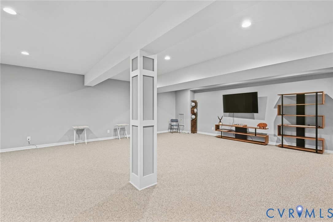 7031 Benhall Cir Property Photo 37