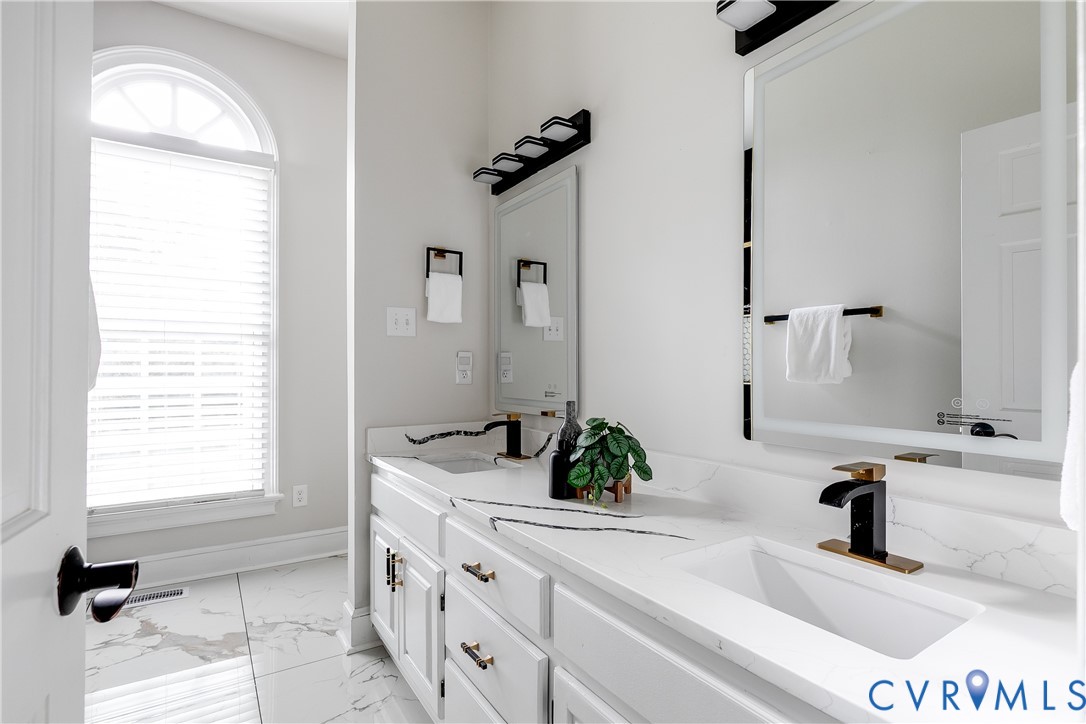 3300 Wicklow Ln Property Photo 23