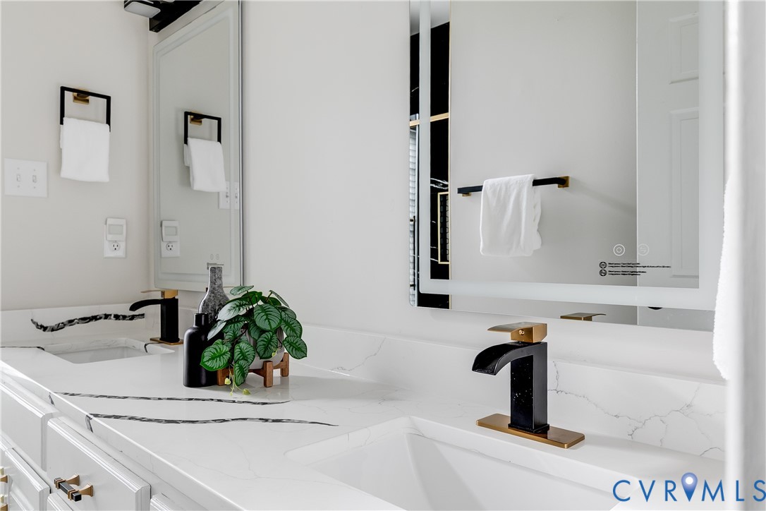 3300 Wicklow Ln Property Photo 24