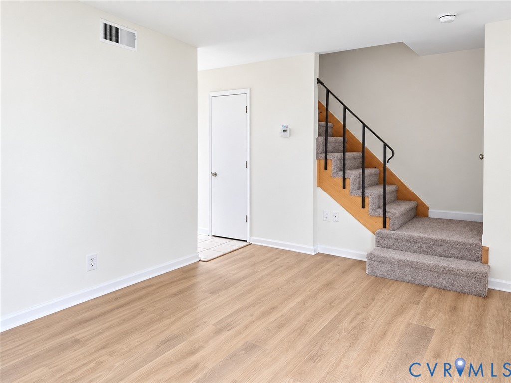 4609 Coldstream Dr Property Photo 2