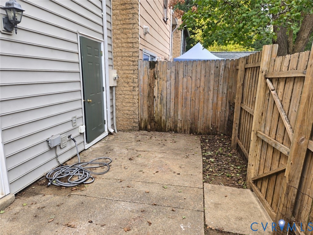4609 Coldstream Dr Property Photo 14