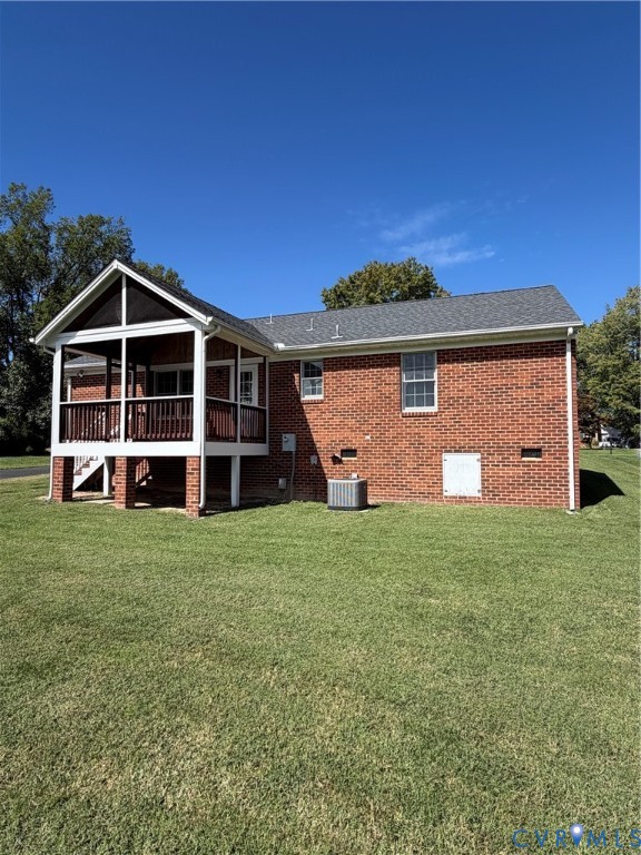 9022 Fayemont Dr Property Photo 16