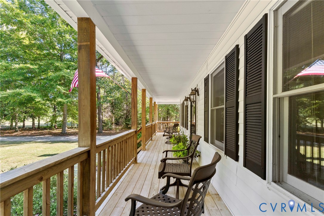 138 W Spring Rd Property Photo 4