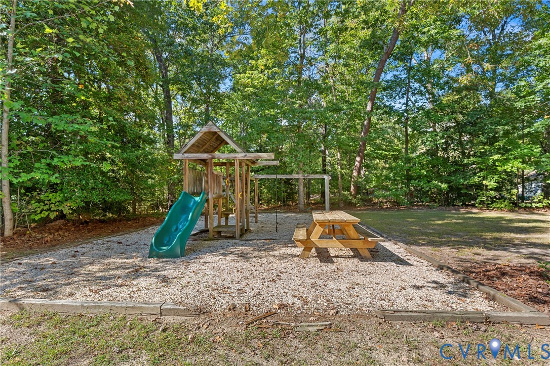 138 W Spring Rd Property Photo 31