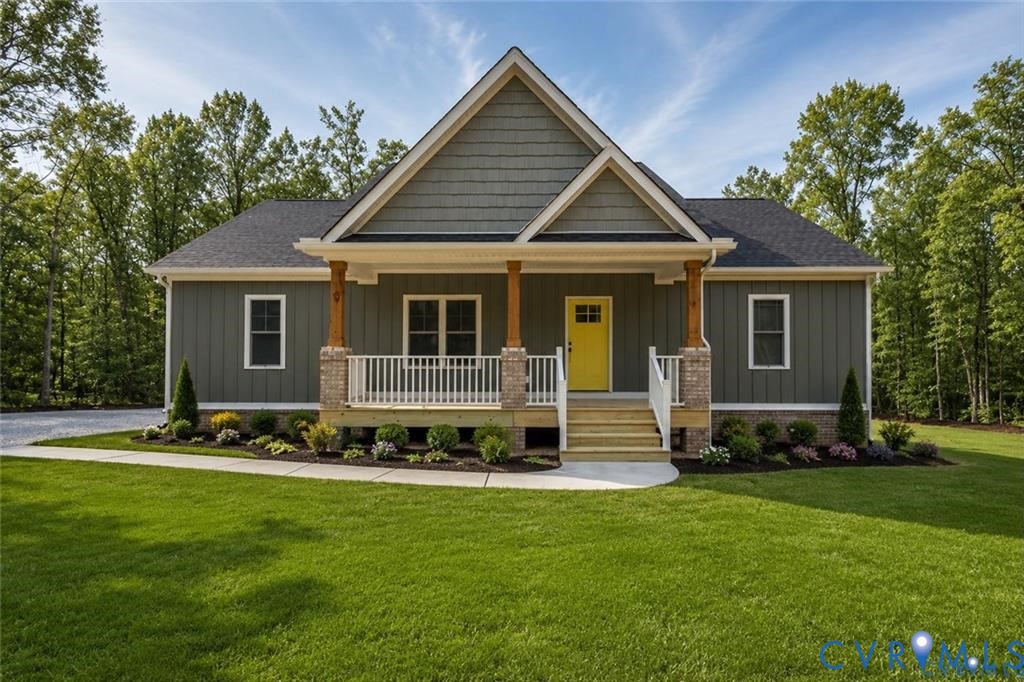 5301 Chimney Springs Dr Property Photo 1