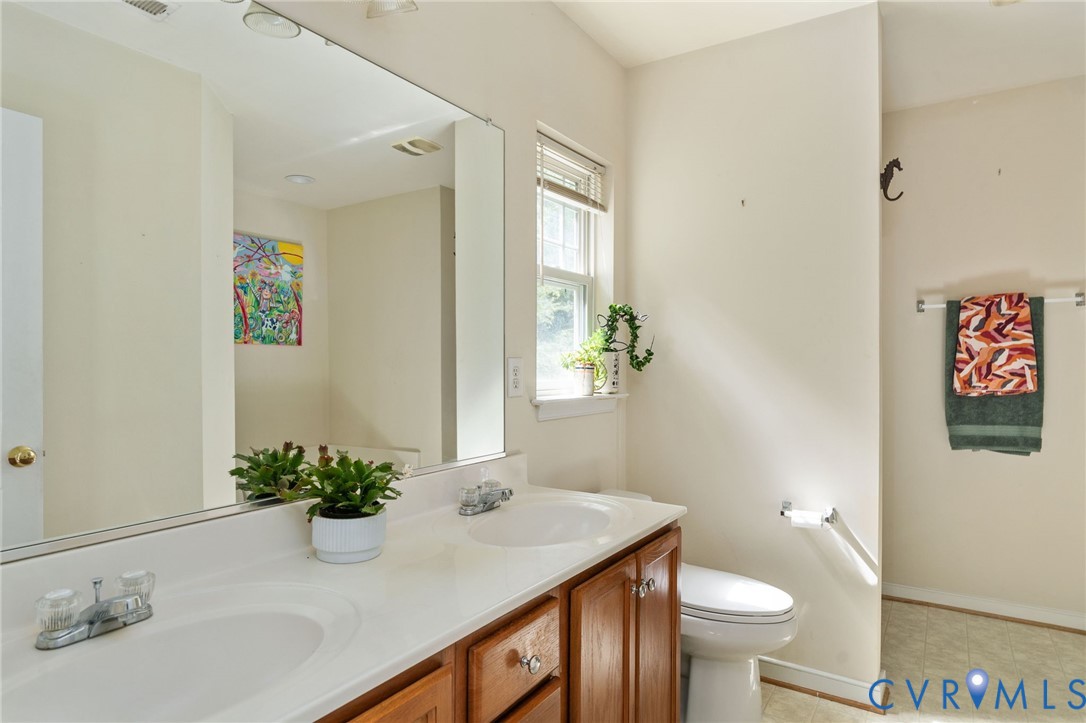 335 Wilmer Ave Property Photo 28