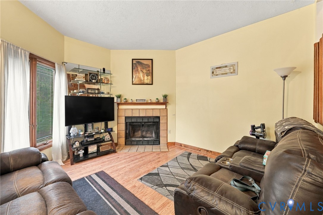 336 Southern Ct Property Photo 22