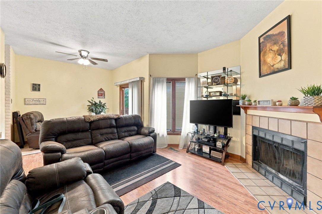 336 Southern Ct Property Photo 23
