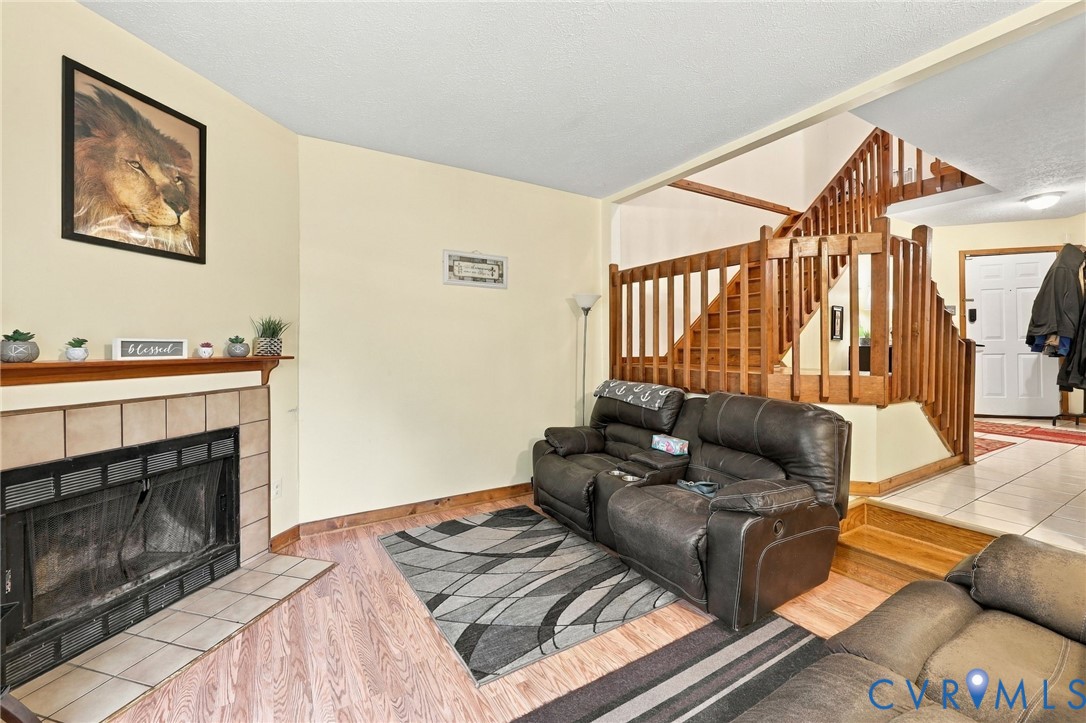 336 Southern Ct Property Photo 24
