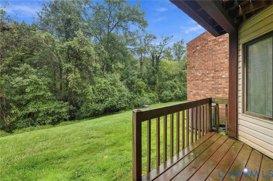 336 Southern Ct Property Photo 36