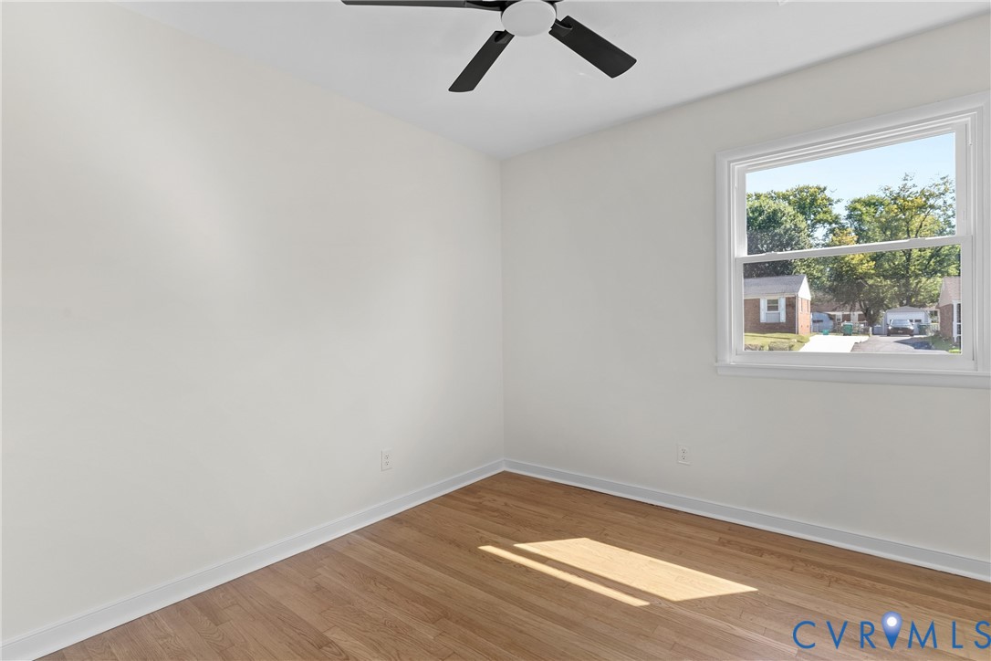 7402 Edgewood Ave Property Photo 28