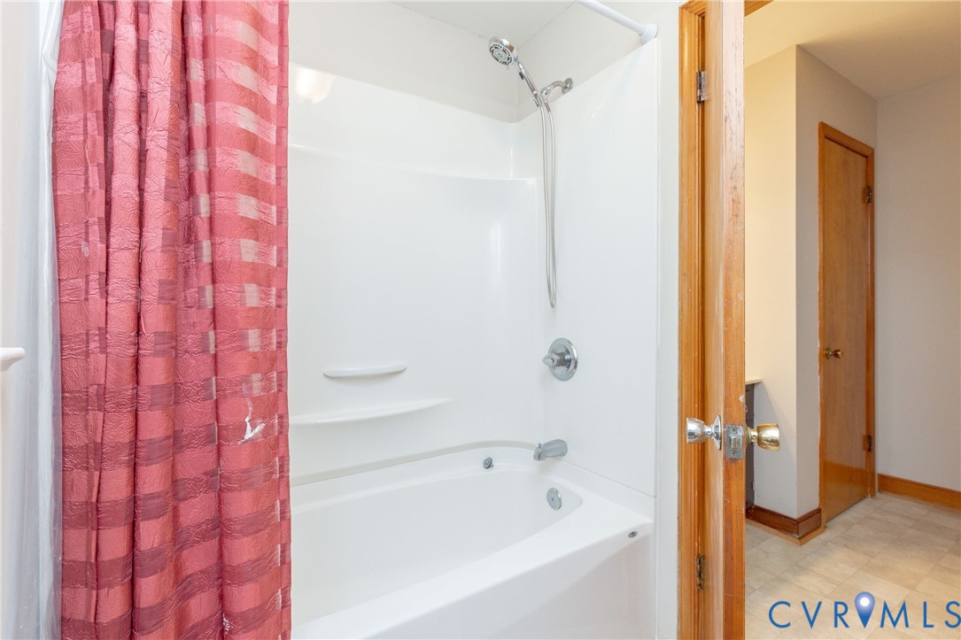 6310 Tammy Ln Property Photo 23