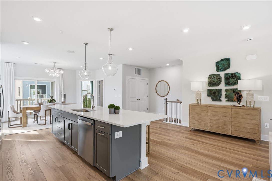 3615 Daisy Field Walk Unit#b Property Photo 17