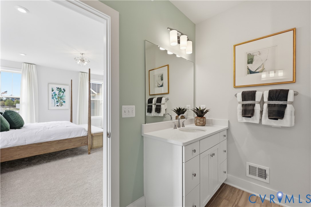 3613 Daisy Field Walk Unit#b Property Photo 30