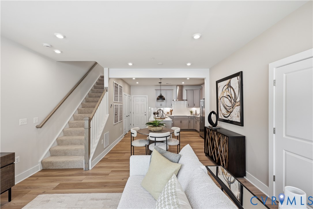 3611 Daisy Field Walk Unit#a Property Photo 10