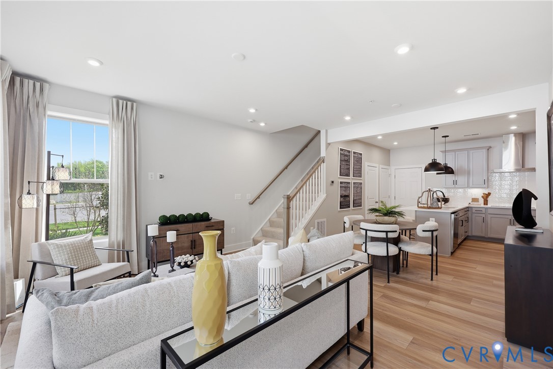 3611 Daisy Field Walk Unit#a Property Photo 12