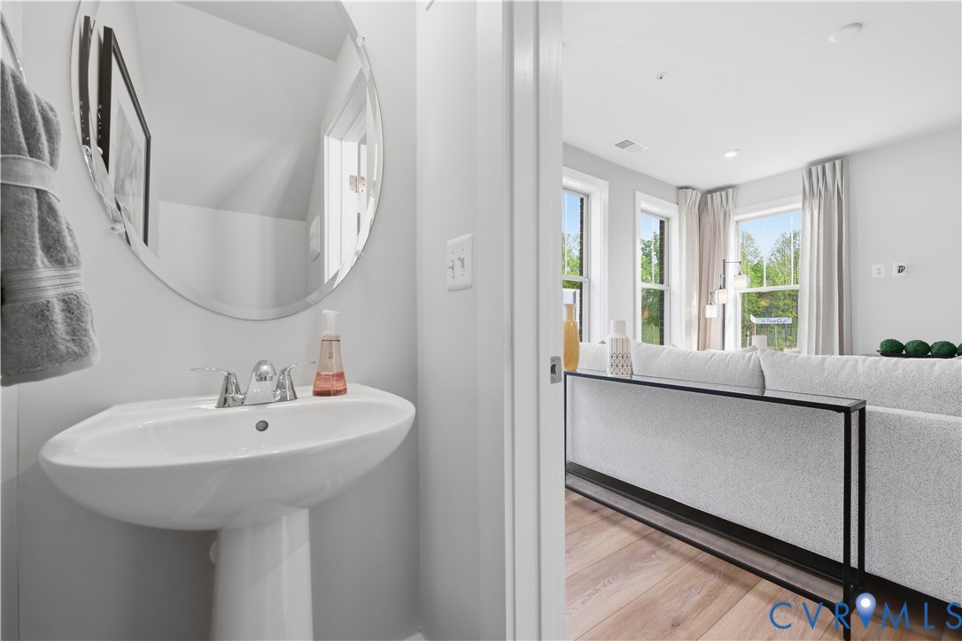 3611 Daisy Field Walk Unit#a Property Photo 16