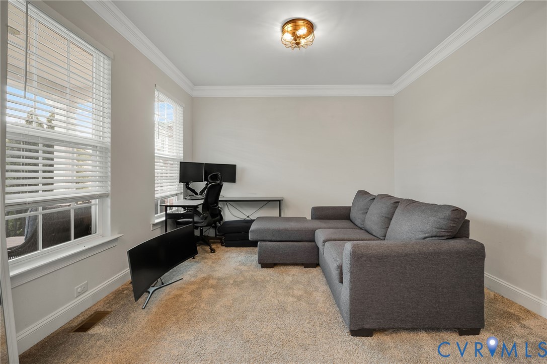 6804 Clifford Tower Way Property Photo 8
