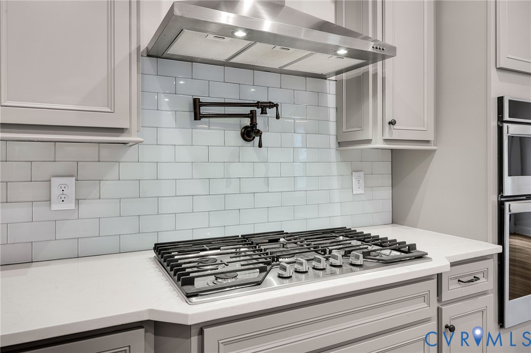 6804 Clifford Tower Way Property Photo 12