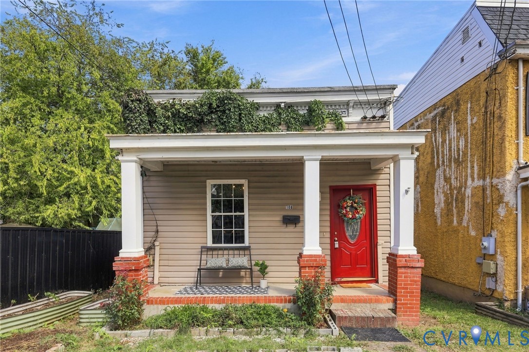108 Lipscomb St Property Photo 1