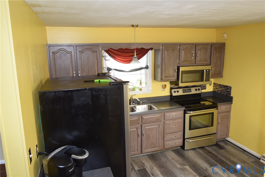 3102 Oxnard Rd Property Photo 10