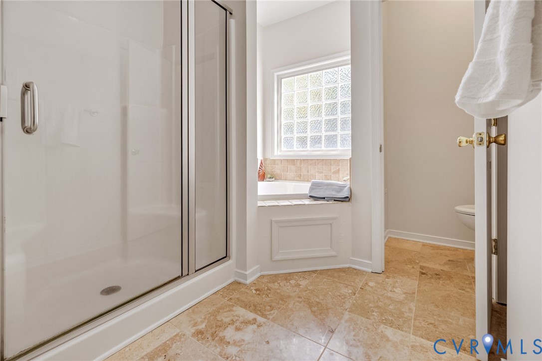 14460 Woodleigh Dr Property Photo 13