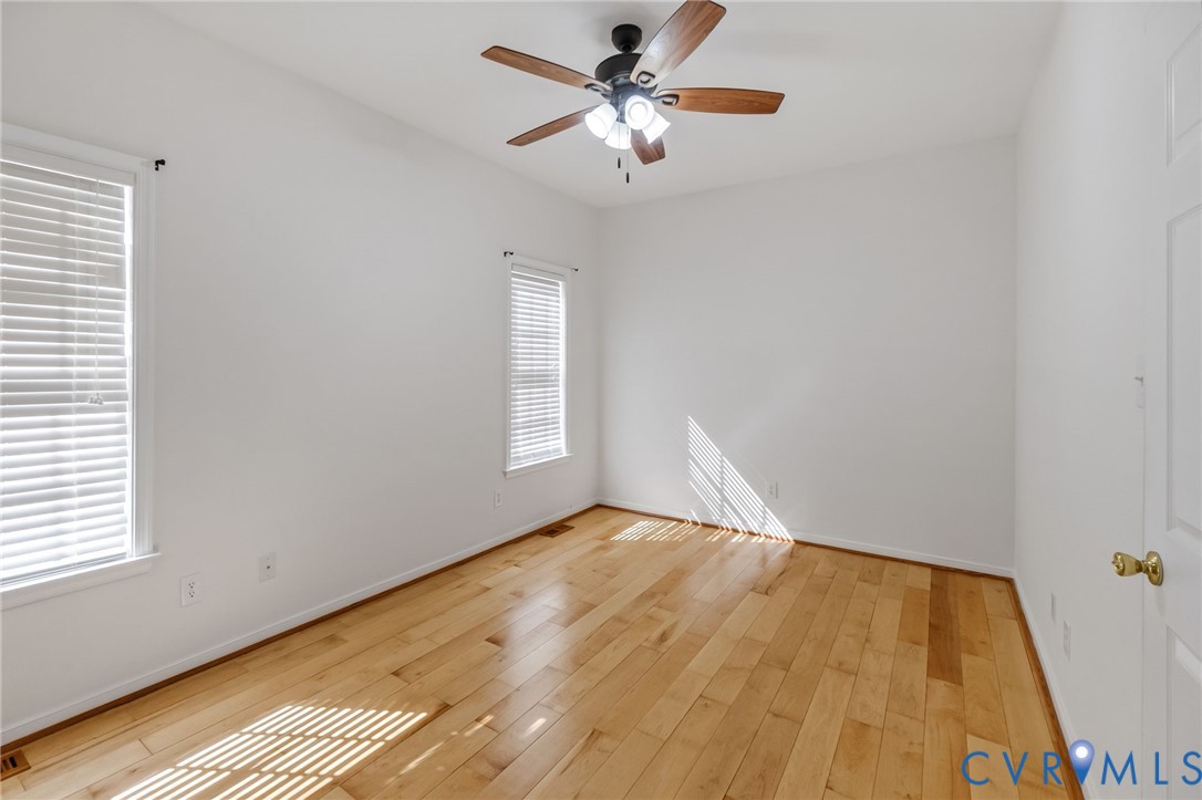 14460 Woodleigh Dr Property Photo 17